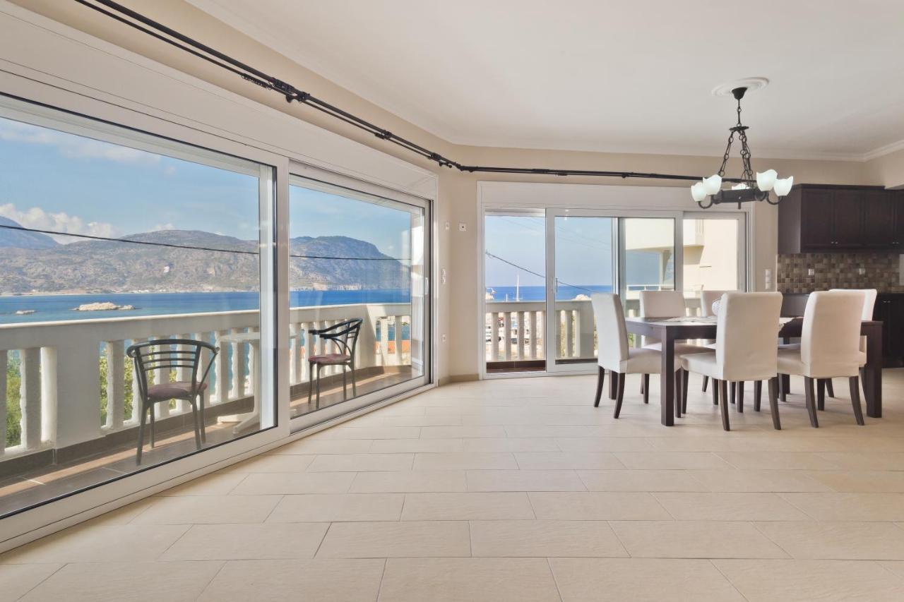 Lux Sea View Apartment 카르파토스 외부 사진